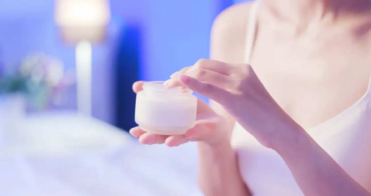 La crème de nuit Helena Rubinstein : Un soin réparateur de luxe pour une peau régénérée