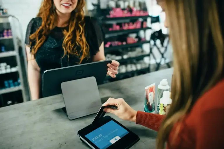 CRM pour PME : Comment améliorer votre gestion client et booster vos ventes