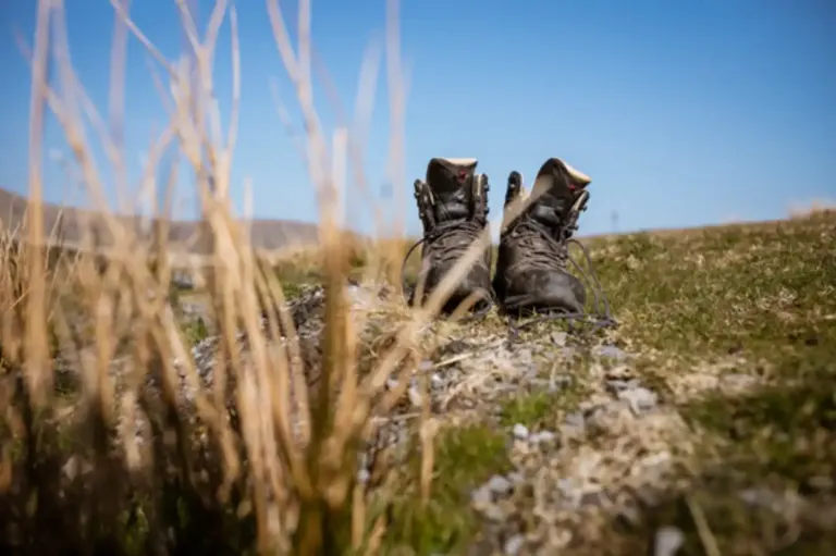 Les meilleures chaussures de randonnée pour femme : alliez confort et performance