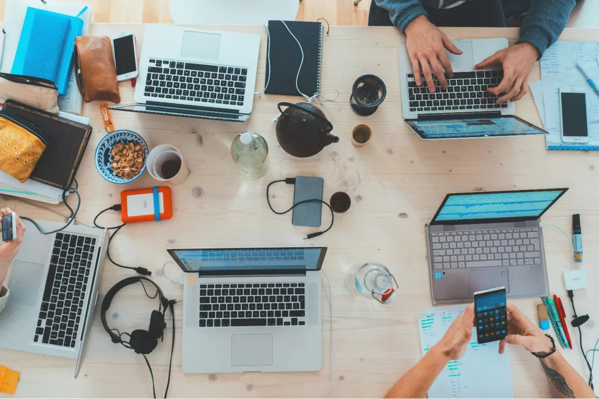 Faut-il ralentir l’innovation technologique ?